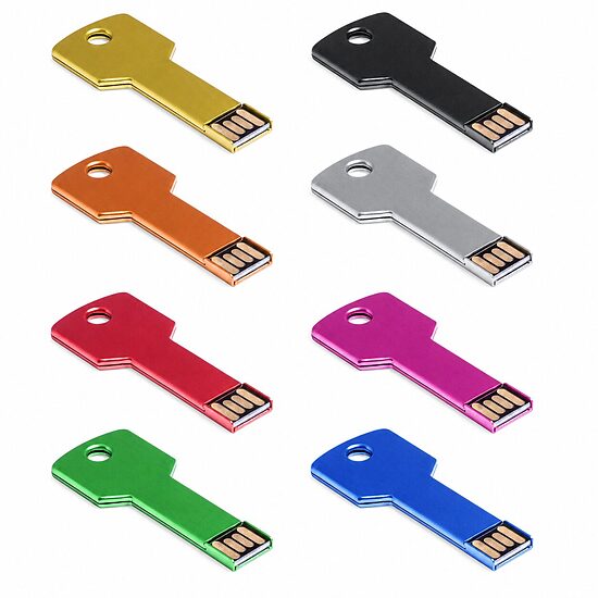 16GB USB zibatmiņa atslēgas formā